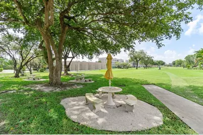 10382 NW 24th Pl, Unit #201, Sunrise, FL 33322 - Photo 23