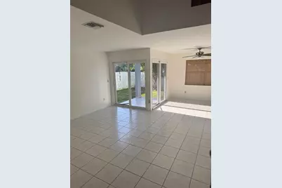 9929 NW 9th Ct, Plantation, FL 33324 - Photo 13
