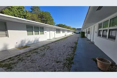 2501  Pierce St, Unit #12-A, Hollywood, FL 33020 - Photo 9