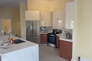 139 NW 72nd Ave, Plantation, FL 33317 - Photo 17