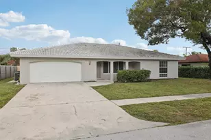 1541 NW 9th St, Boca Raton, FL 33486 - Photo 3