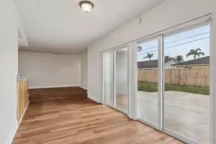 1541 NW 9th St, Boca Raton, FL 33486 - Photo 15