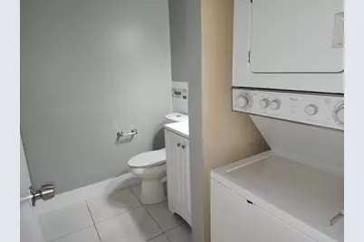 4174  Inverrary Dr, Unit #811, Lauderhill, FL 33319 - Photo 5