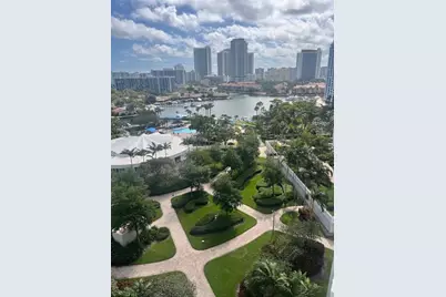 600  Three Islands Blvd, Unit #1015, Hallandale Beach, FL 33009 - Photo 5