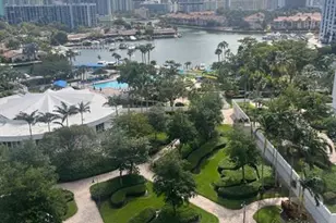 600 Three Islands Boulevard, Hallandale Beach, FL 33009 - Photo 5