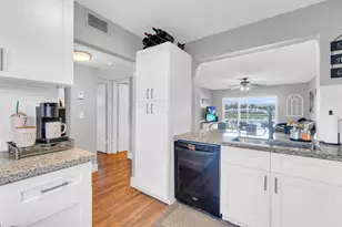 5501 Lakeside Dr, Margate, FL 33063 - Photo 5