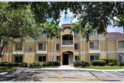 2425 NW 33rd St, Unit #1305, Oakland Park, FL 33309 - Photo 1