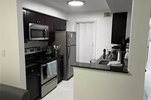 2425 NW 33rd St, Oakland Park, FL 33309 - Photo 5