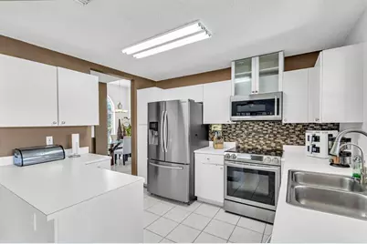 1336 SW 181st Ave, Pembroke Pines, FL 33029 - Photo 13