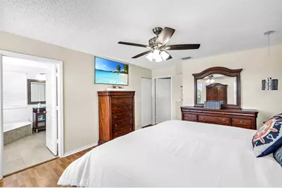 1336 SW 181st Ave, Pembroke Pines, FL 33029 - Photo 29