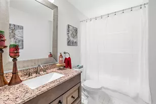 1336 SW 181st Ave, Pembroke Pines, FL 33029 - Photo 25