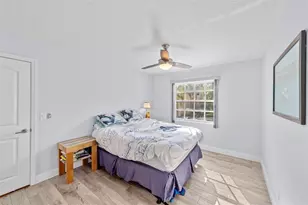 1035 Lake Shore Dr, Lake Park, FL 33403 - Photo 17