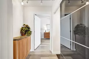 524 Orton Ave, Fort Lauderdale, FL 33304 - Photo 17