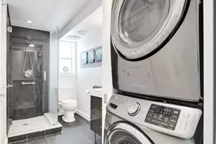 524 Orton Ave, Fort Lauderdale, FL 33304 - Photo 23