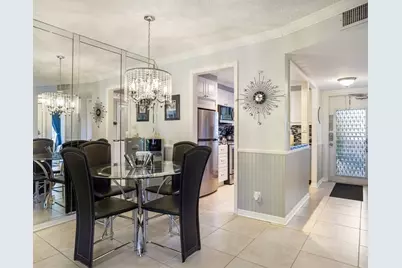 9281  Sunrise Lakes Blvd, Unit #101, Sunrise, FL 33322 - Photo 13