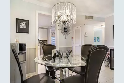 9281  Sunrise Lakes Blvd, Unit #101, Sunrise, FL 33322 - Photo 3