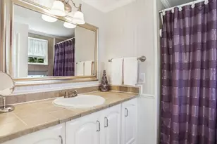 9281 Sunrise Lakes Blvd, Sunrise, FL 33322 - Photo 23