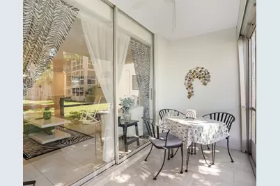 9281  Sunrise Lakes Blvd, Unit #101, Sunrise, FL 33322 - Photo 9