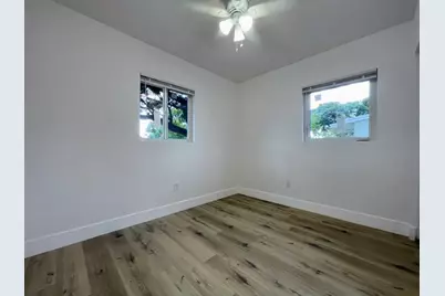 1774  Lauderdale Manor Dr, Fort Lauderdale, FL 33311 - Photo 17