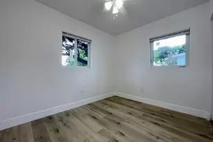 1774 Lauderdale Manor Dr, Fort Lauderdale, FL 33311 - Photo 17