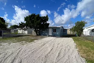 1774 Lauderdale Manor Dr, Fort Lauderdale, FL 33311 - Photo 25