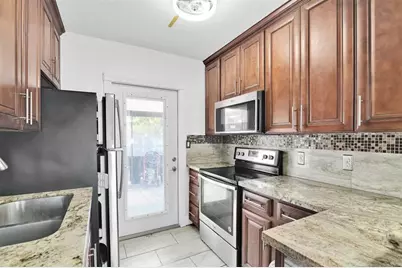 1814 NE 53rd Ct, Pompano Beach, FL 33064 - Photo 7