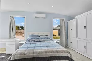 1814 NE 53rd Ct, Pompano Beach, FL 33064 - Photo 9