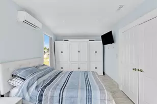 1814 NE 53rd Ct, Pompano Beach, FL 33064 - Photo 13