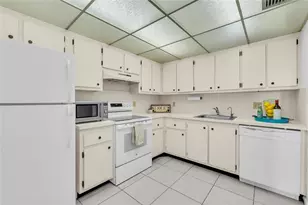 1901 Bermuda Cir, Coconut Creek, FL 33066 - Photo 9