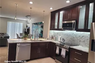 9706 Darlington Pl, Cooper City, FL 33328 - Photo 5