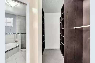 13400 NW 5th Ct, Plantation, FL 33325 - Photo 47