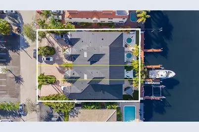 2739 NE 15th St, Fort Lauderdale, FL 33304 - Photo 1