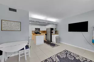 4627 Bougainvilla Dr, Lauderdale by the Sea, FL 33308 - Photo 9