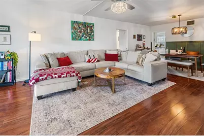 3930  Oaks Clubhouse Dr, Unit #304, Pompano Beach, FL 33069 - Photo 5