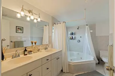 548 NE 9th Ave, Unit #C, Fort Lauderdale, FL 33301 - Photo 11