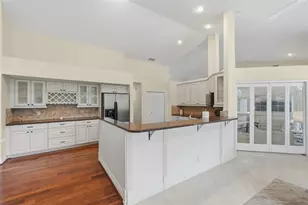 4711 NW 96th Dr, Coral Springs, FL 33076 - Photo 13