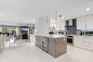 615 Bayshore Dr Unit, Fort Lauderdale, FL 33304 - Photo 9