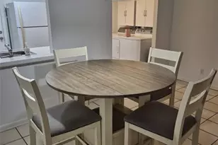 560 SE 2nd Ave, Deerfield Beach, FL 33441 - Photo 5