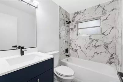 1164 NW 45th Ter, Lauderhill, FL 33313 - Photo 17