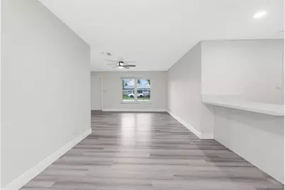 1164 NW 45th Ter, Lauderhill, FL 33313 - Photo 7