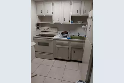 1110 N Riverside Dr, Unit #26, Pompano Beach, FL 33062 - Photo 11