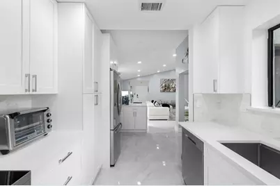 9502 SW 1st Ct, Coral Springs, FL 33071 - Photo 3