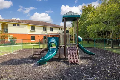 55 SE Palermo Ct, Unit #105, Stuart, FL 34994 - Photo 33