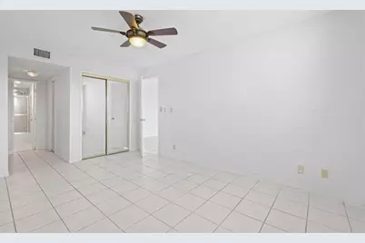 4650  Washington St, Unit #504, Hollywood, FL 33021 - Photo 19