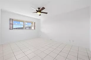 4650 Washington St, Hollywood, FL 33021 - Photo 17