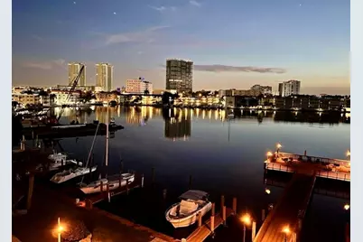 400  Golden Isles Dr, Unit #36, Hallandale Beach, FL 33009 - Photo 29