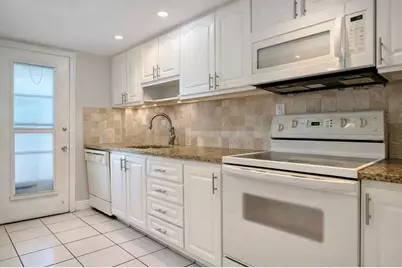 400  Golden Isles Dr, Unit #36, Hallandale Beach, FL 33009 - Photo 3