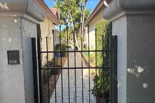 21856 Town Pl Dr, Boca Raton, FL 33433 - Photo 3