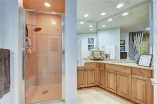 347 N New River Dr Unit, Fort Lauderdale, FL 33301 - Photo 17