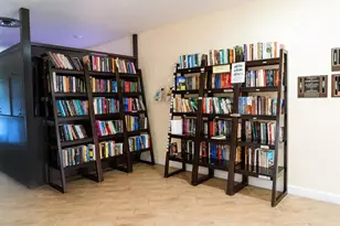 9061 Sunrise Lakes Blvd, Sunrise, FL 33322 - Photo 23